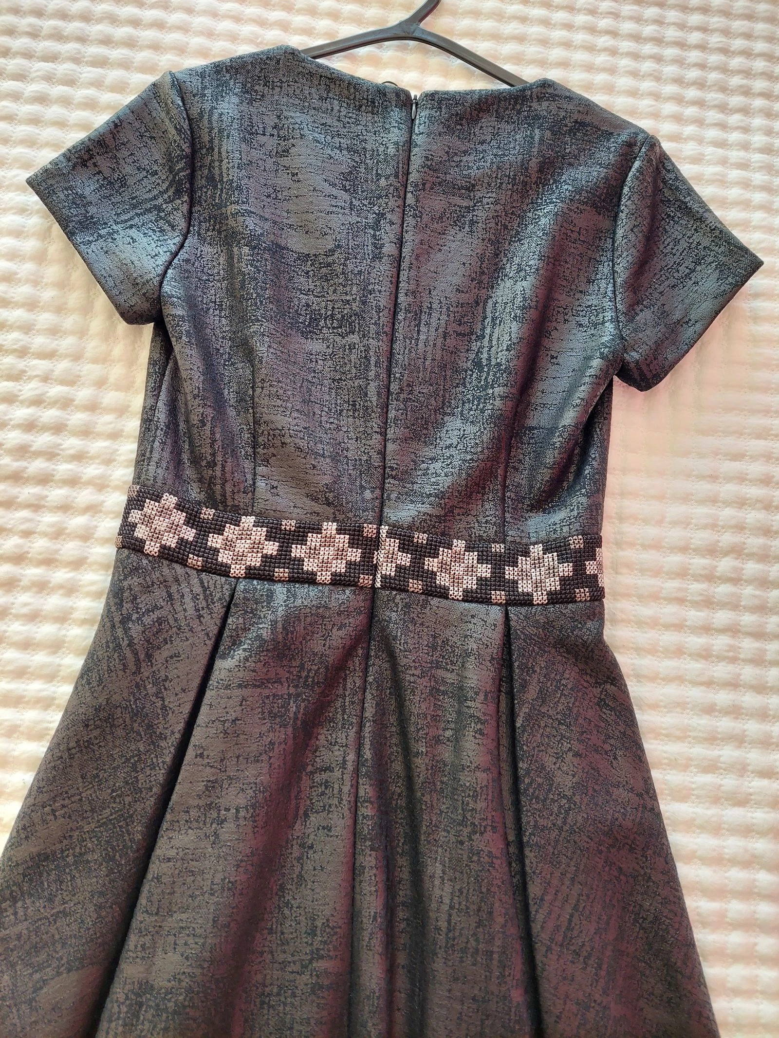 Vestido Midi Lanidor Com Etiqueta – photo 7